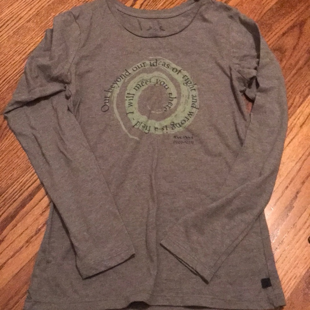 Long sleeve prana shirt with rumi quote